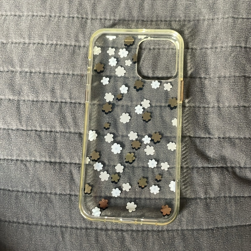 iPhone 12 case - Picture 2 of 2